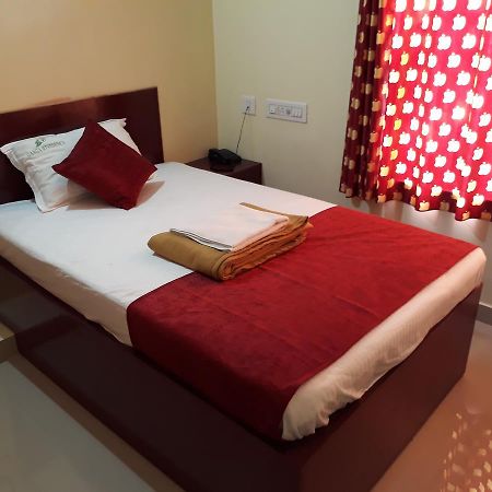Hotel Ganga Residency Kuzhittura Ngoại thất bức ảnh