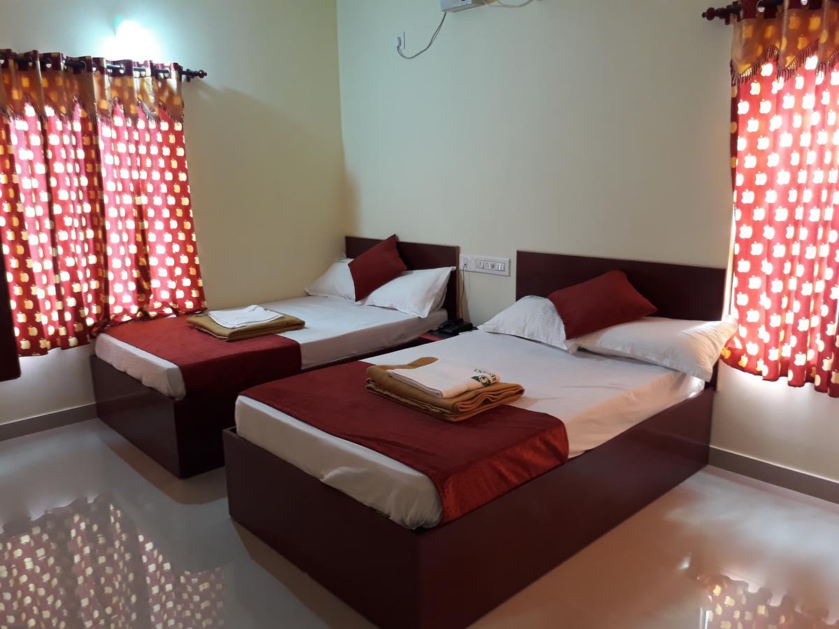 Hotel Ganga Residency Kuzhittura Ngoại thất bức ảnh