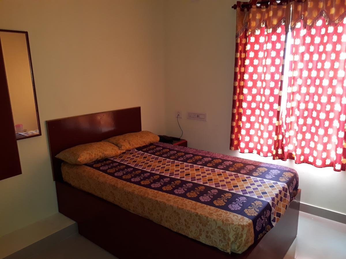 Hotel Ganga Residency Kuzhittura Ngoại thất bức ảnh